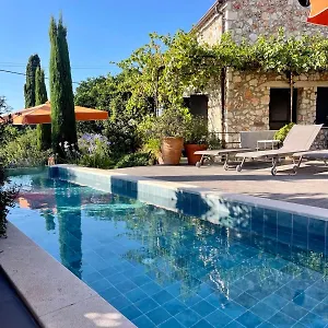 Bed & Breakfast North Point, Antipata (Erisos)
